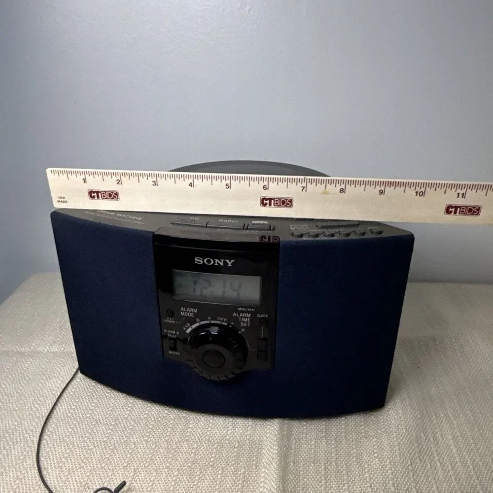Sony Dream Machine ICF-CD823 FM AM CD Clock Radio Table Top Alarm Tuner Works